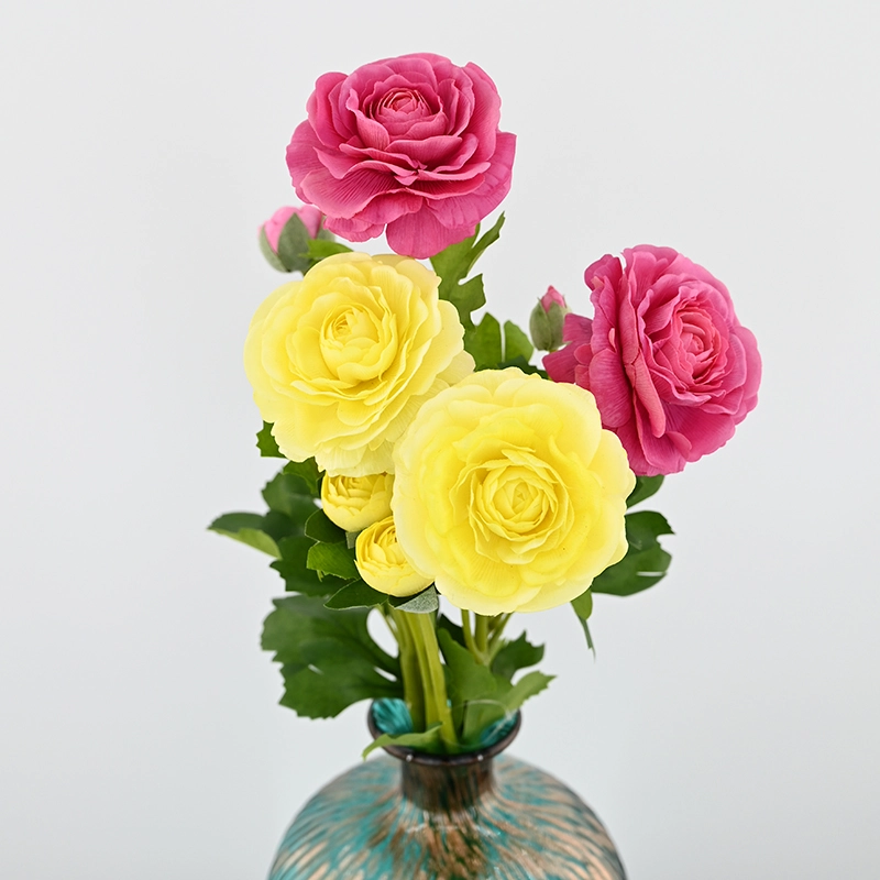 Real touch Ranunculus